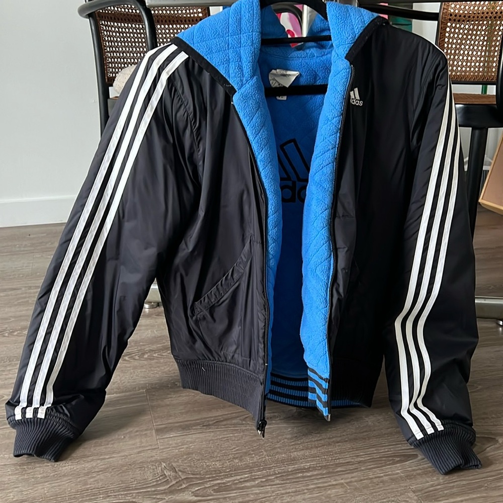 Vintage ADIDAS reversible crop jacket with hood sz M (fits like a small)